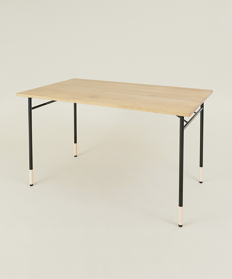 PRODUCTS — TABLE | DOORS LIVING PRODUCTS 私たちの木の家具 | URBAN