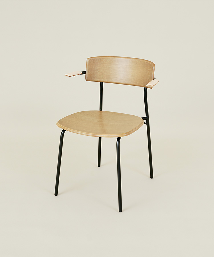 PRODUCTS — CHAIR | DOORS LIVING PRODUCTS 私たちの木の家具 | URBAN