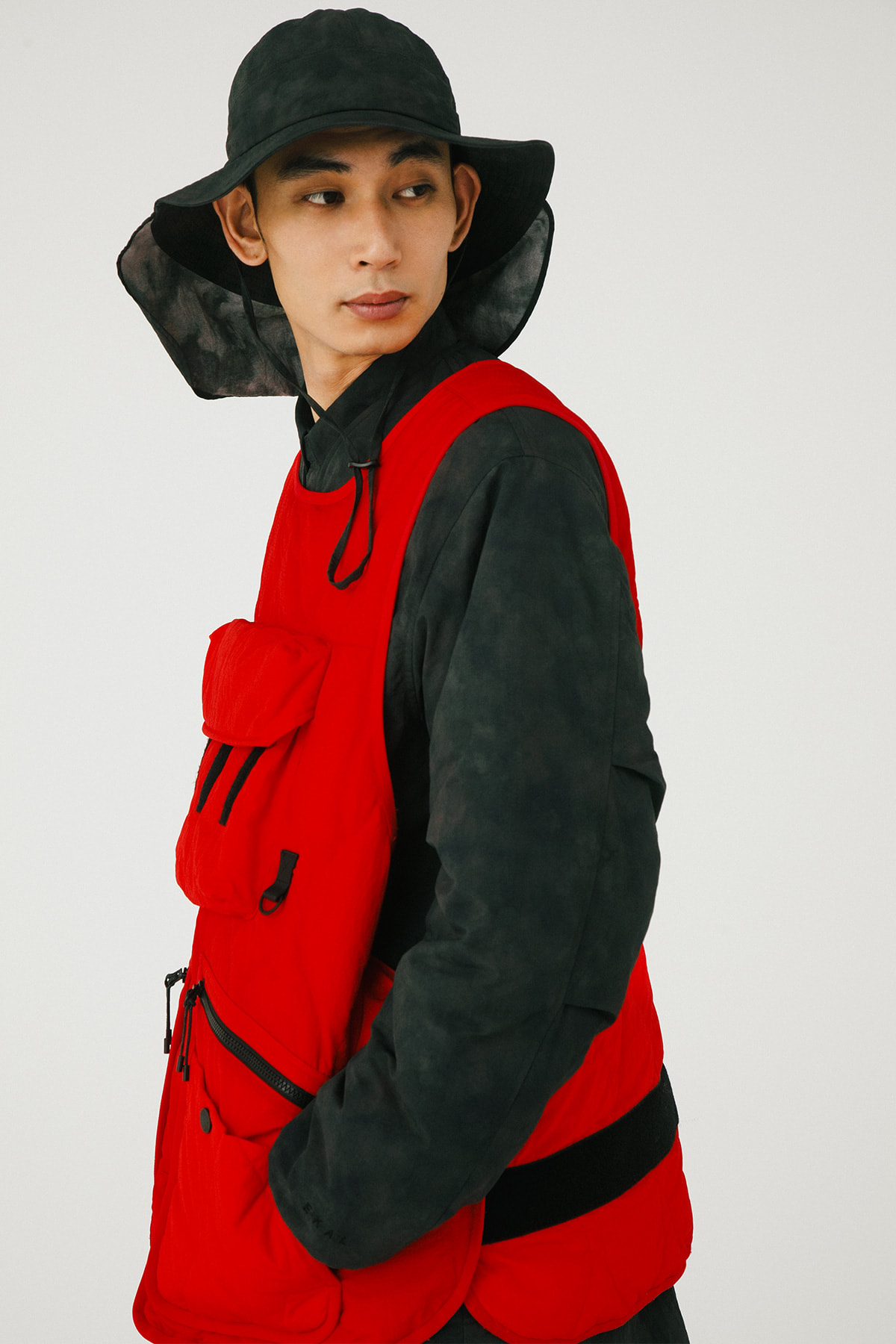 EKAL 2025 AUTUMN / WINTER LOOK