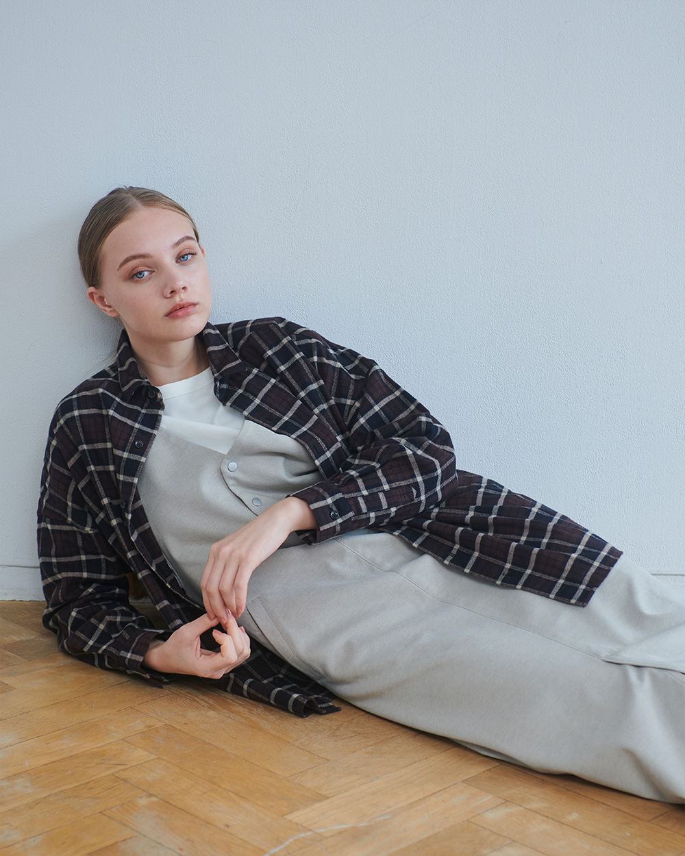 WOMEN 03