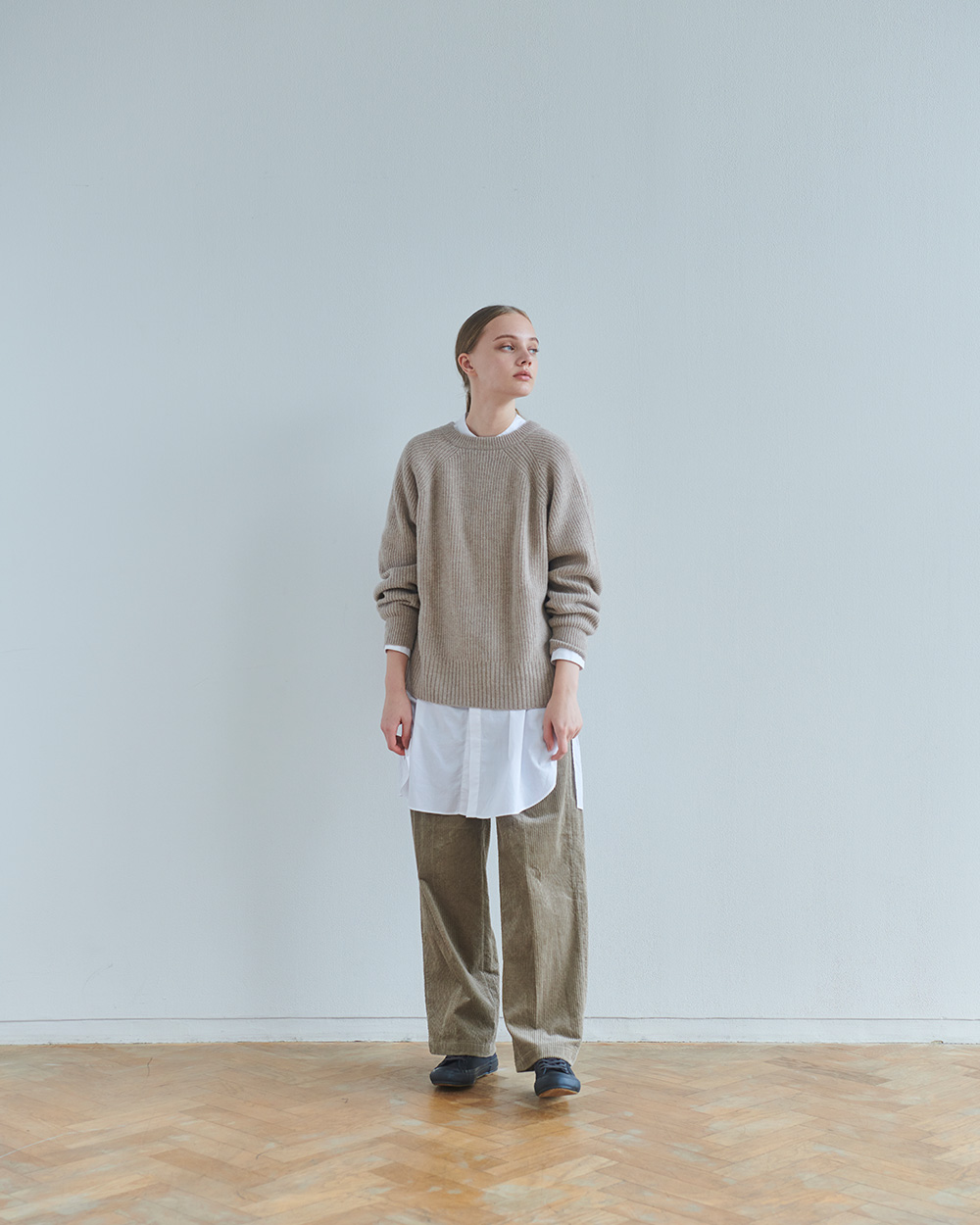 WOMEN 05