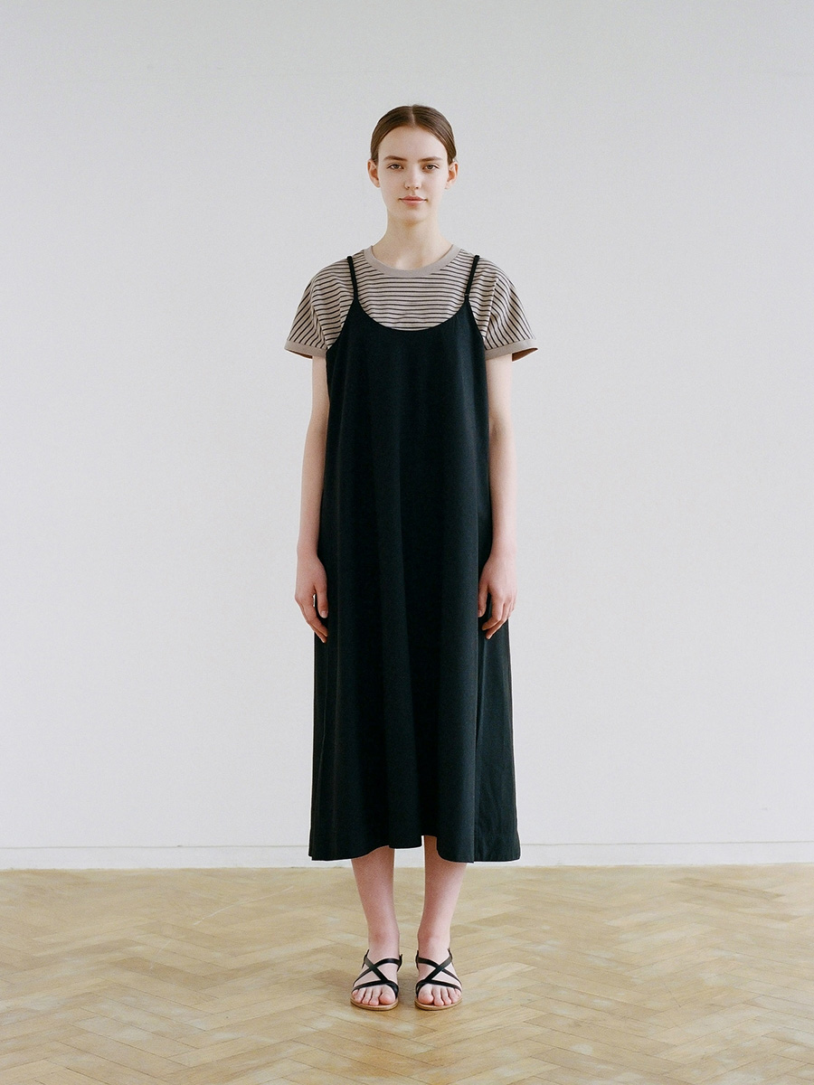 WOMEN 07