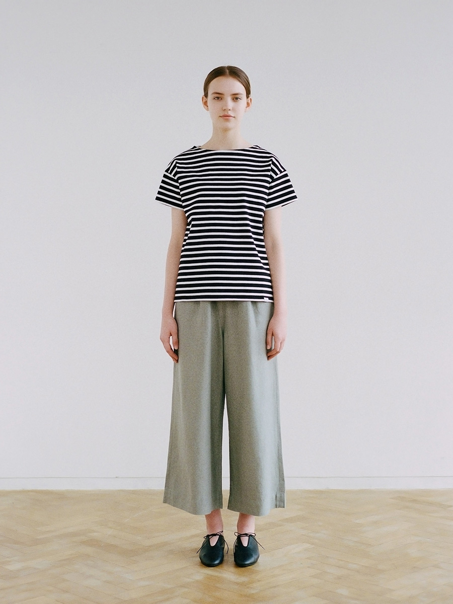 WOMEN 12
