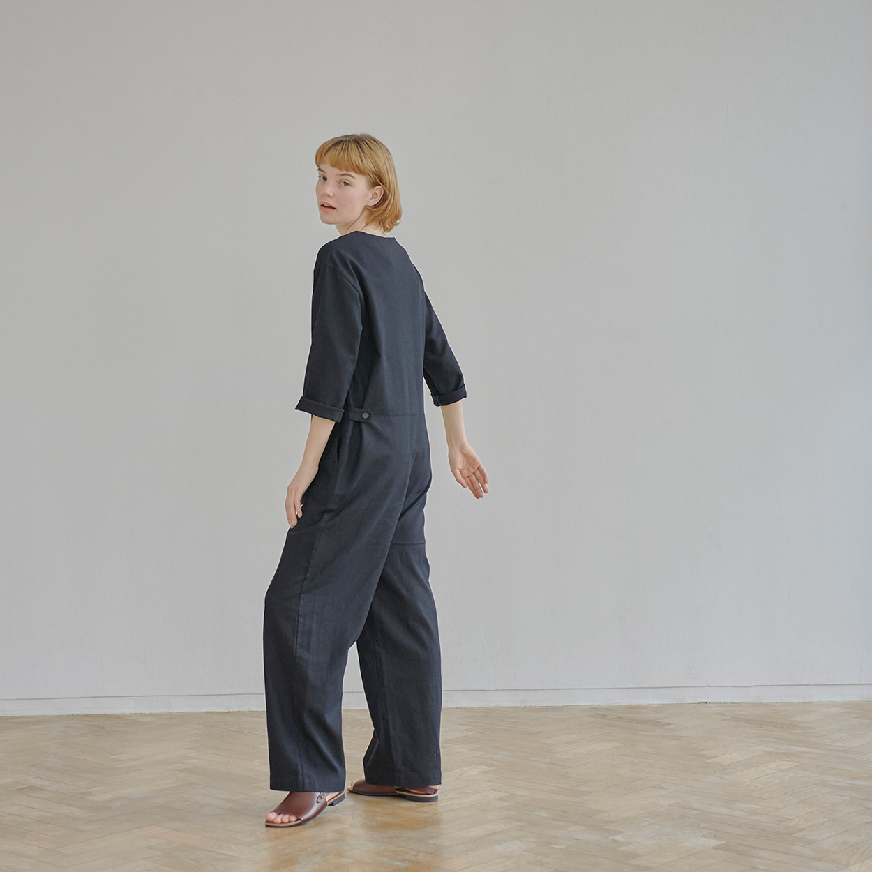 WOMEN 07