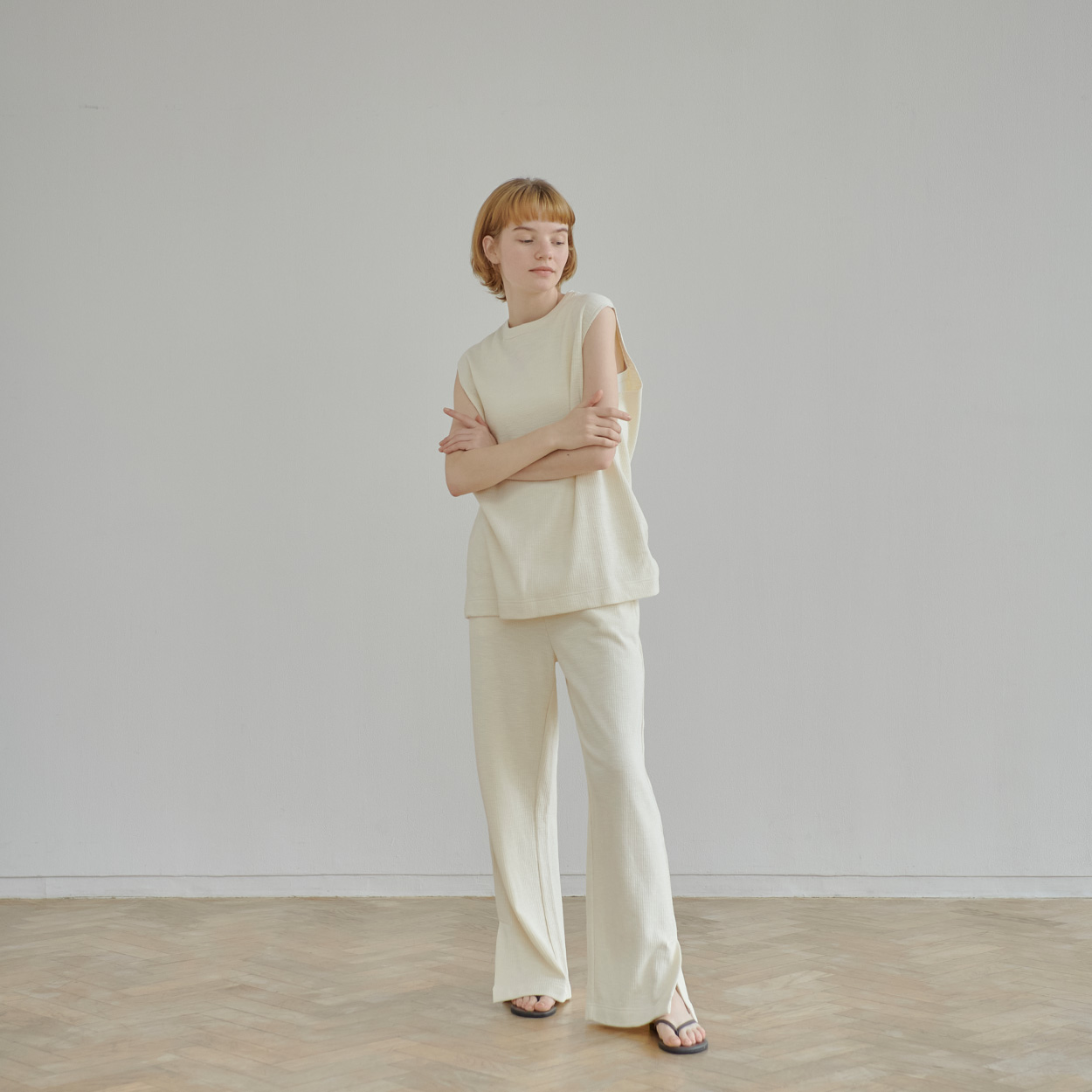 WOMEN 12