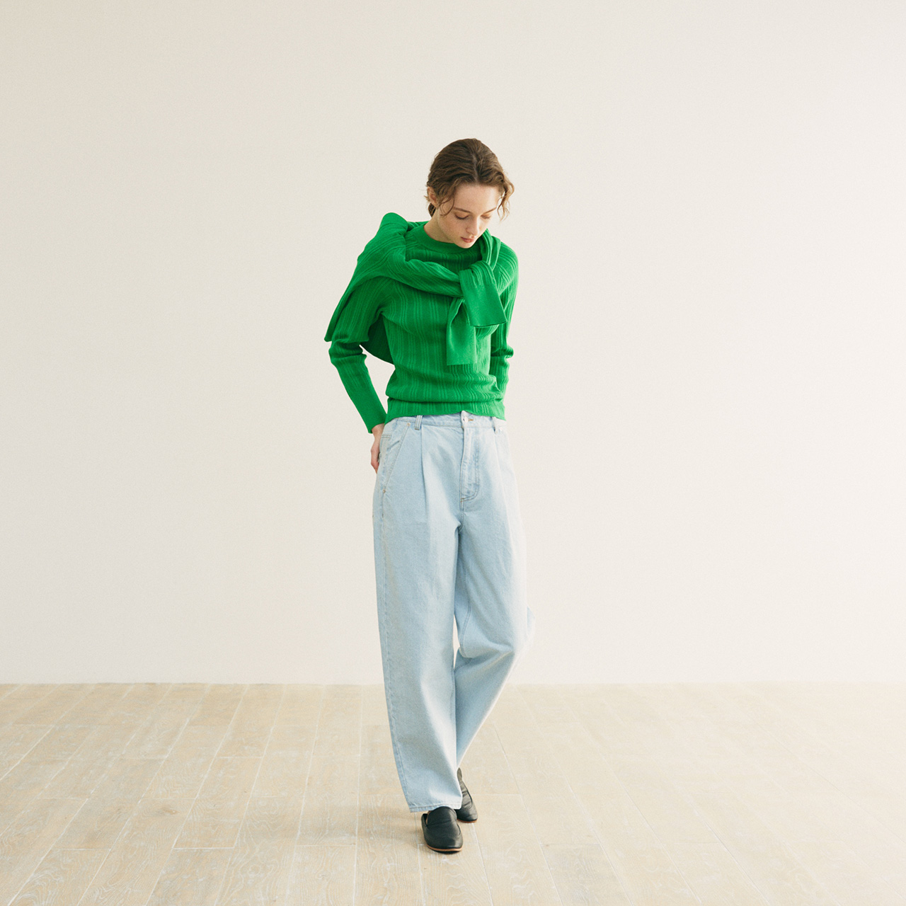 WOMEN 05