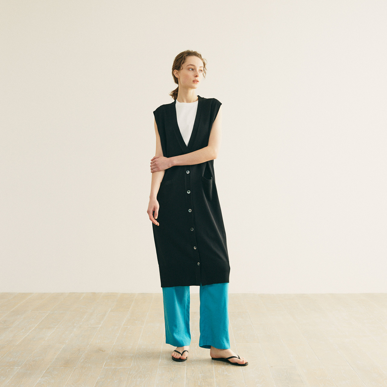 WOMEN 07