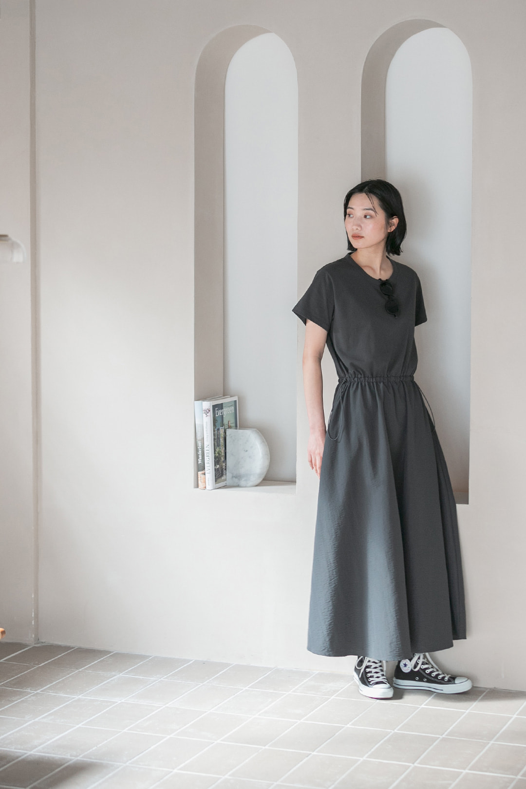WOMEN 08