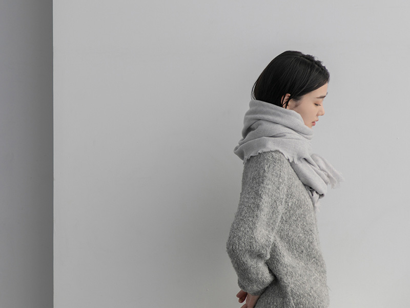 かぐれ【23AW】スリアルパカウールマフラー kagure KAGURE 2022-23 AUTUMN / WINTER | かぐれ | URBAN RESEARCH MEDIA