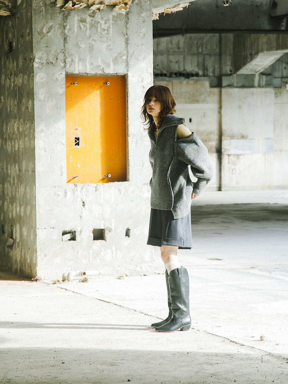 ※おさむさん専用※　マルボン Down Sweater エアリータッチ ポケット付サウナポンチョ（RMZ16869）-UCHINO-UCHINO