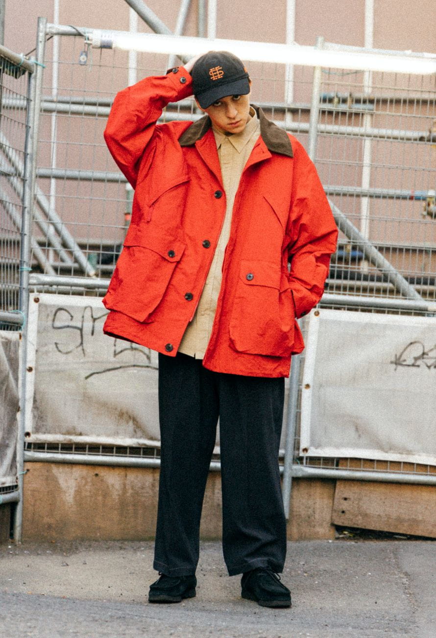 LOOK03